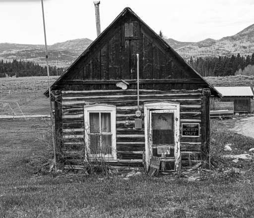 Hahns Peak Village
 Hero